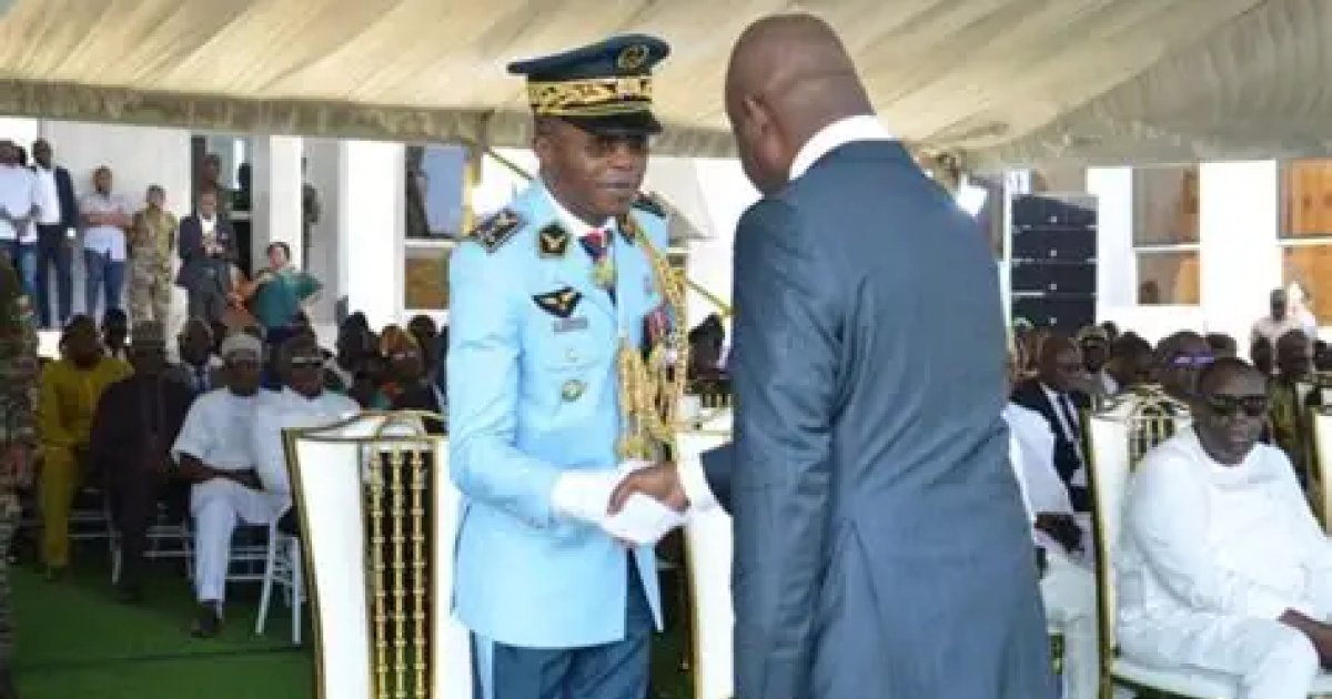 Général Bertin Bada fait valoir ses droits à la retraite après 43 ans de service