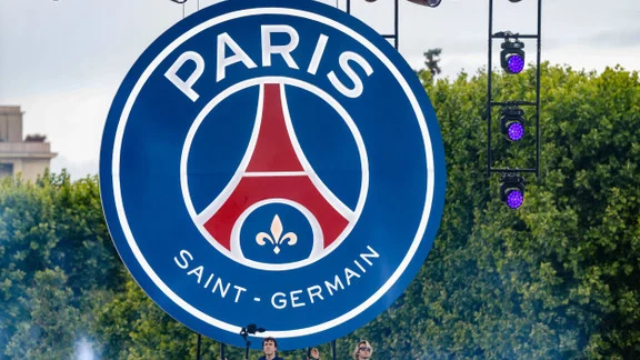 Kang-In Lee in Paris Saint-Germain action