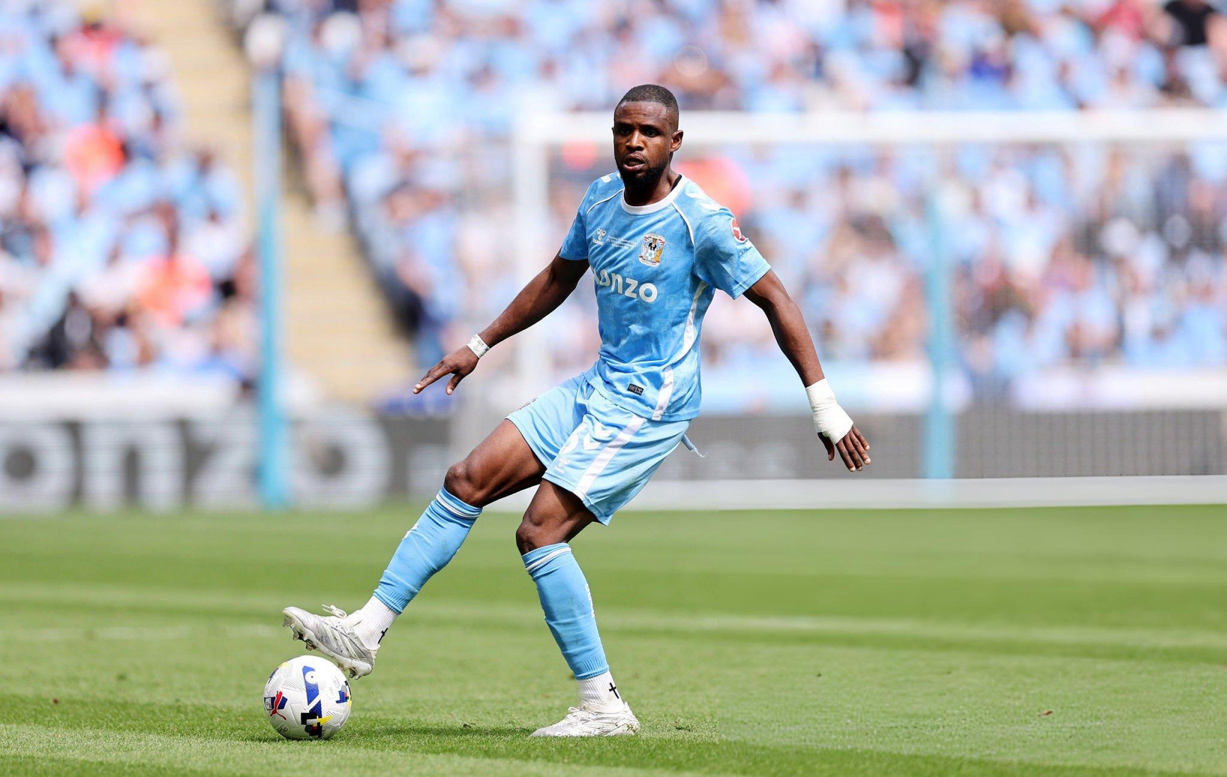 Frank Onyeka makes permanent move to Coventry City