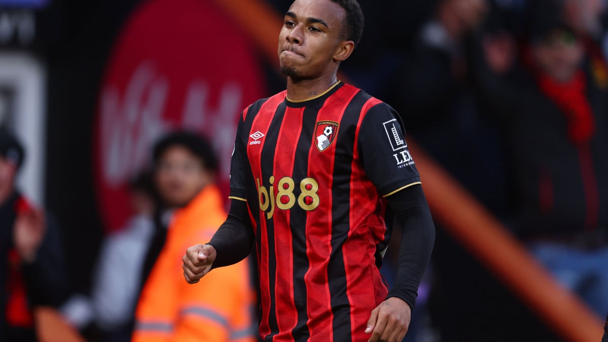 Eli Junior Kroupi’s psg transfer hit by dembélé factor