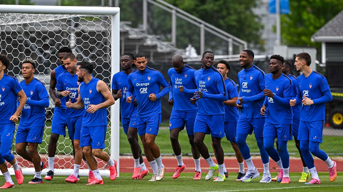 Lucas Digne’s secret PSG transfer confirmed within the French national team camp