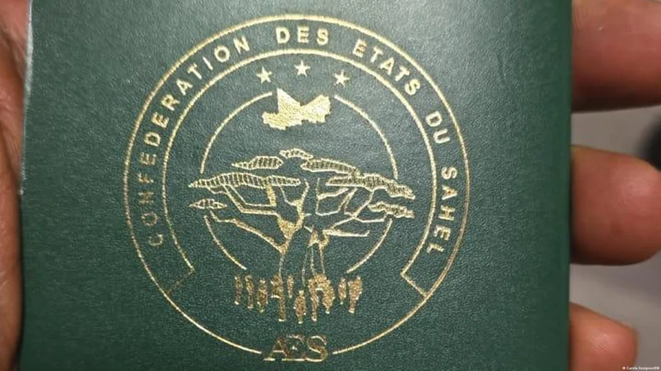 Residents from AES countries no longer hold Cédéao passports